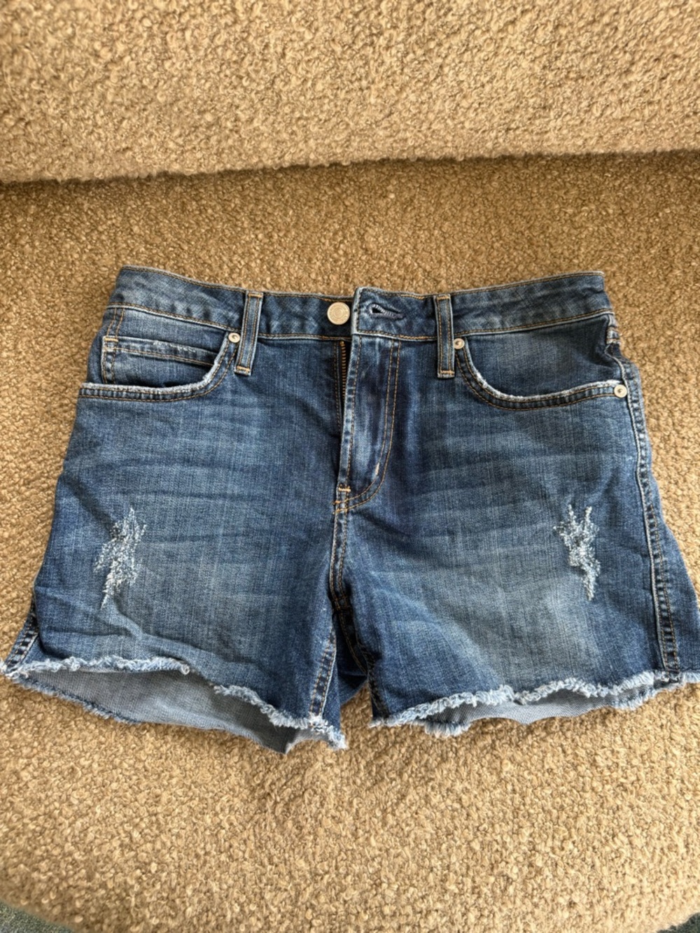 Just Black Frayed Hem Distressed Denim Shorts - Blue